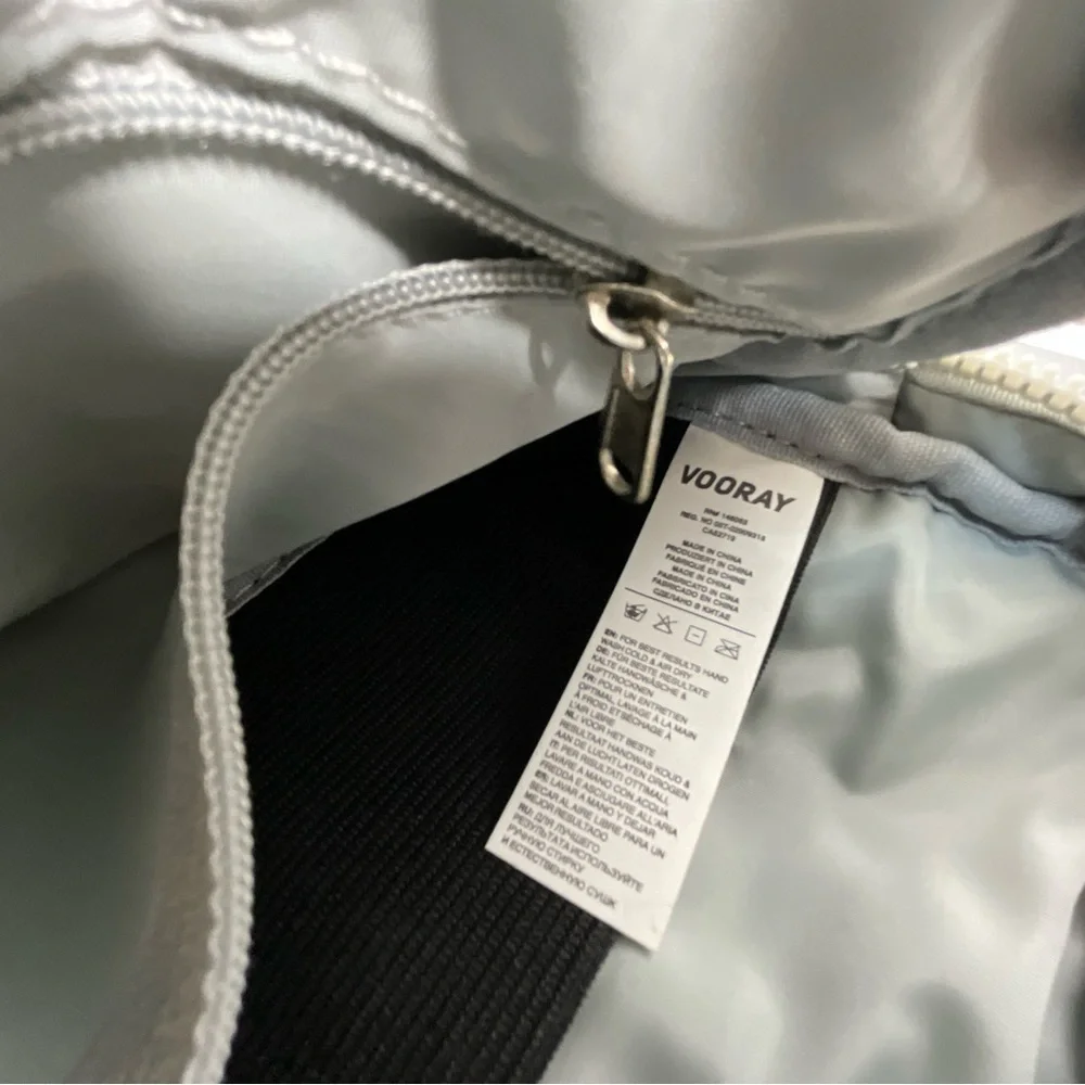 VOORAY Sidekick Gray-Moto Crossbody‎ Bag